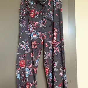 Drawstring flowy pants